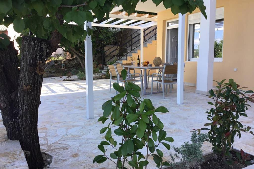 Corfu Island Kassiopi's Sea View Appartement
